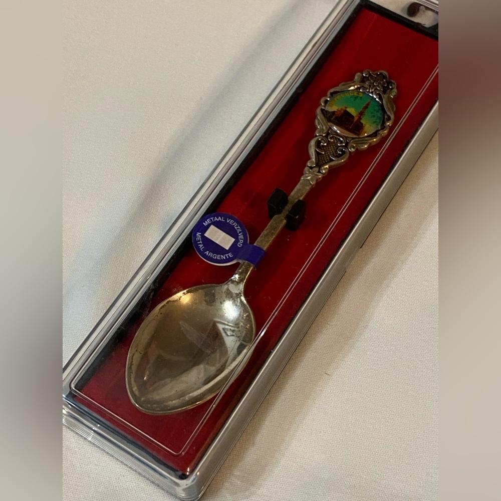 NWOT collectible silver metal spoon Bruxelles